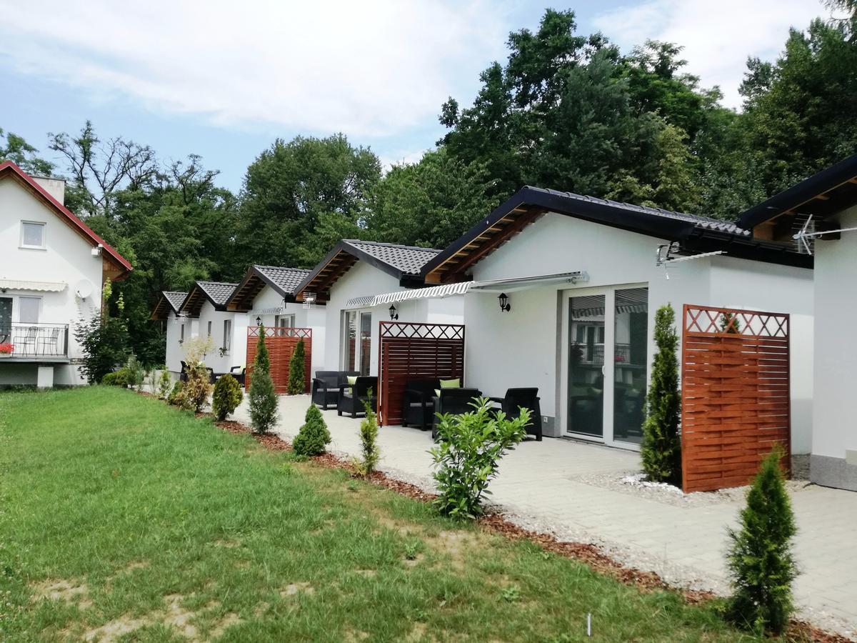 Domki Cztery Pory Roku Czchow Exterior photo