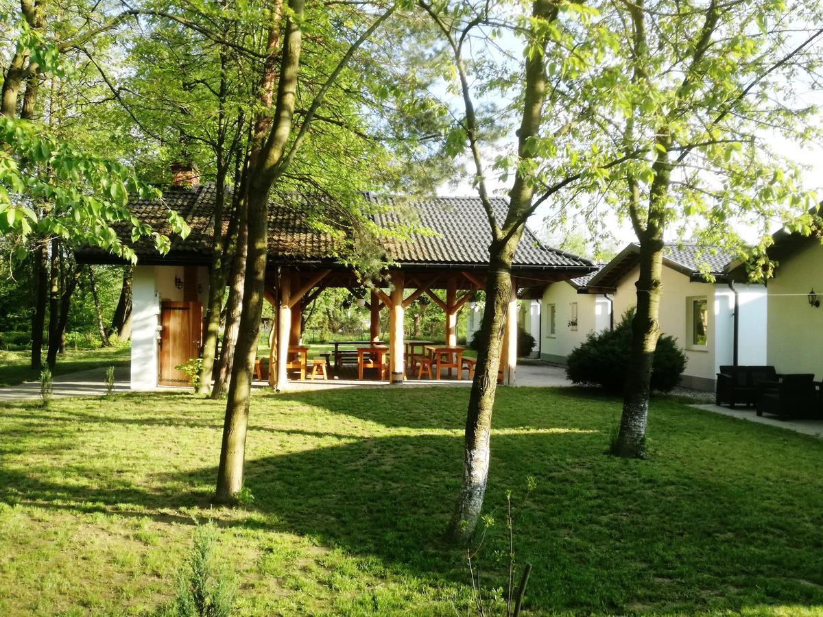 Domki Cztery Pory Roku Czchow Exterior photo